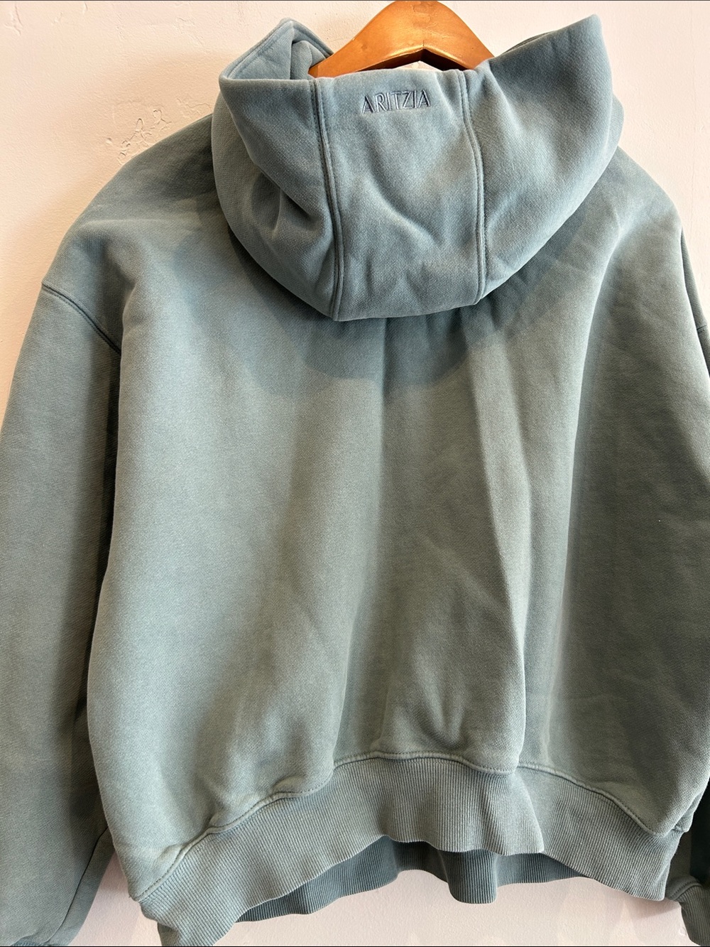 Aritzia Cozy Fleece Mega Drop Shoulder - Picture 10 of 11